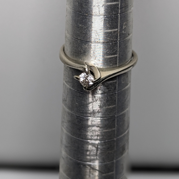14k White Gold Solitaire Ring 0.16ct Diamond Vintage Size 6 - Picture 5 of 7